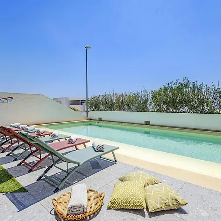 Villa Brezza Marina By