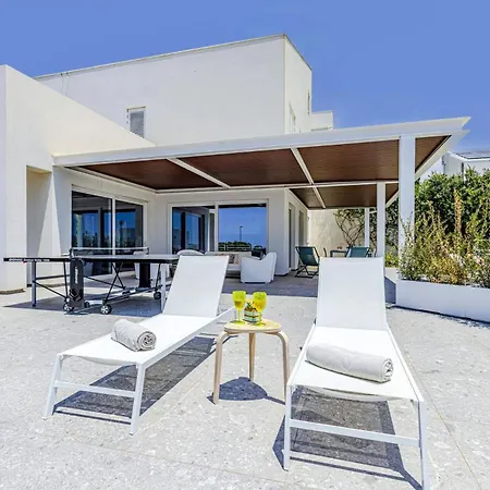 Villa Brezza Marina By